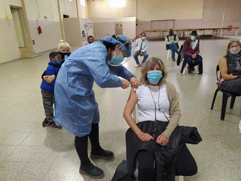 Vacuna 2 mil en Sinsacate