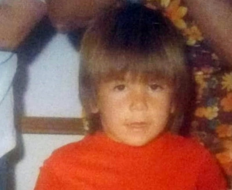 Alejandro Armano niño