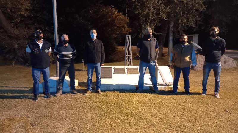 Vigilia en plazoleta 2 de abril