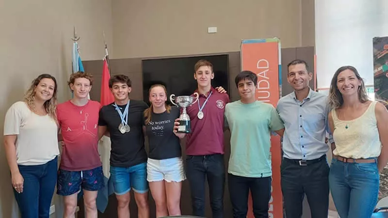 Campeones de Natación