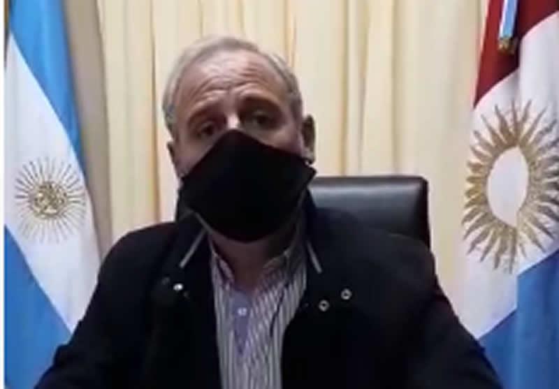 Carlos Ciprián anuncia COVID