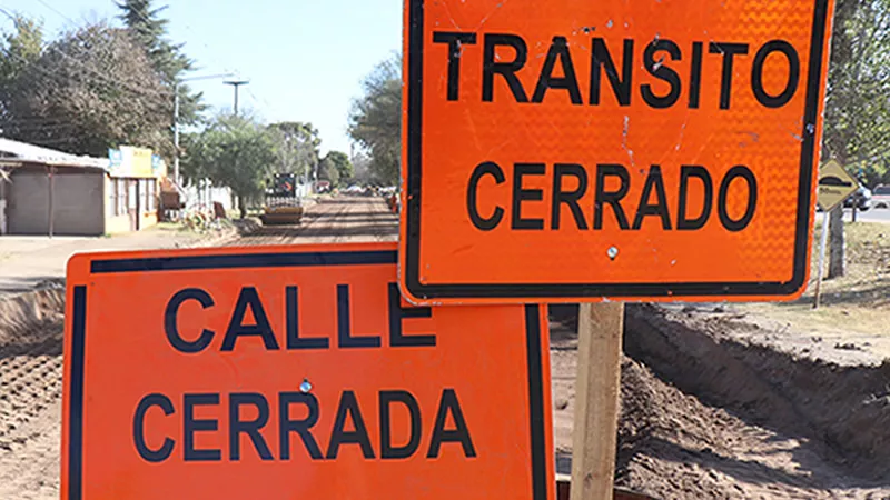 Cale cerrada por obra