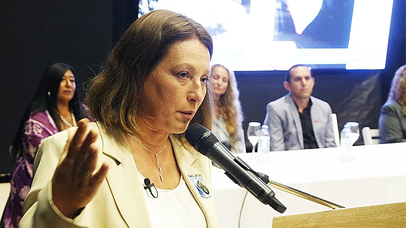 Paola Nanini ante el HCD