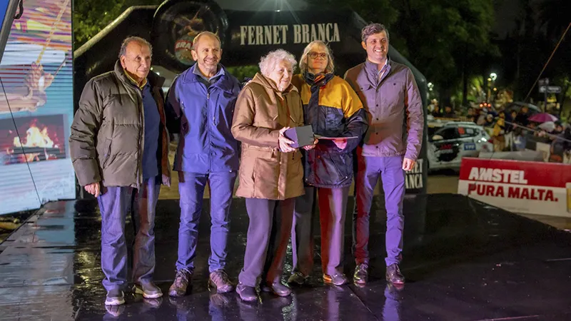 Homenaje a Cúchero