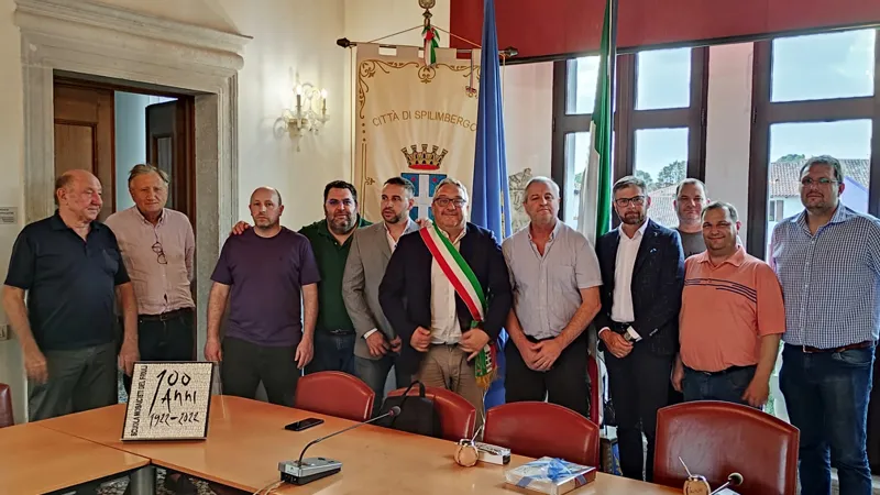 Comitiva de CC en Italia