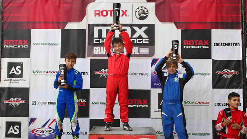 Podio local en karting