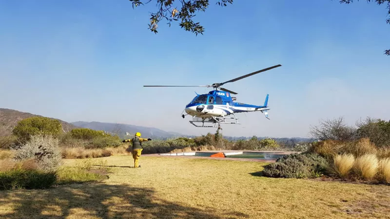 Helicóptero plan de incendios