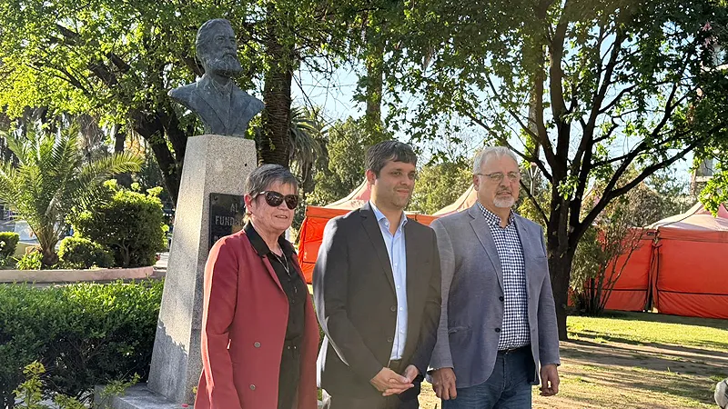 Ofenda a Pío León