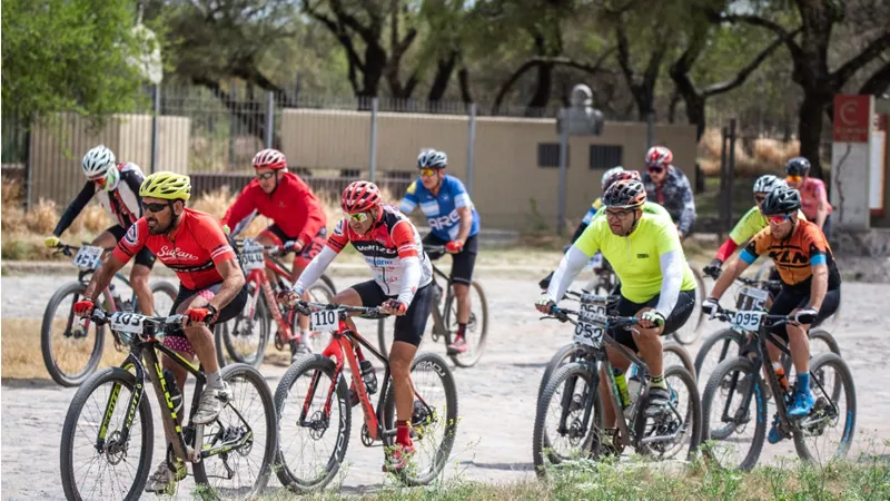 Ciclismo en Sinsacate 2