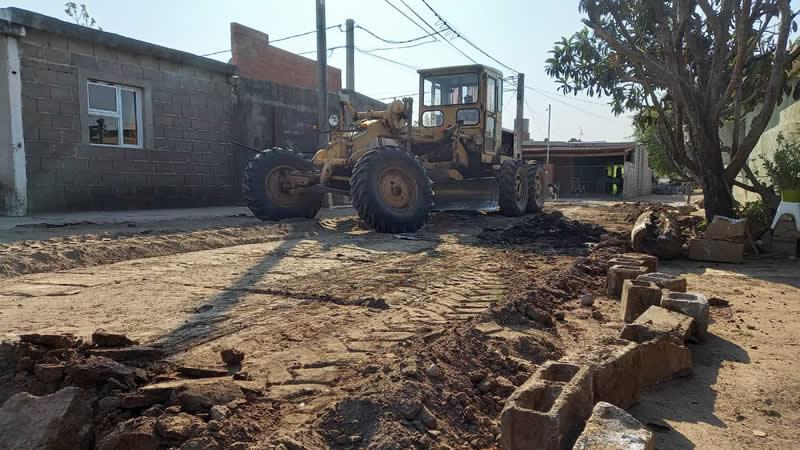 Cordón cuneta en Pasaje Tilcara