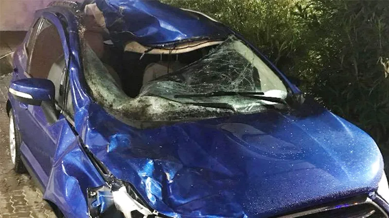 EcoSport siniestrada