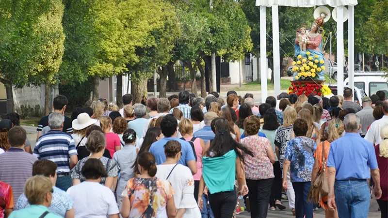 Procesión Virgen del Monserrat