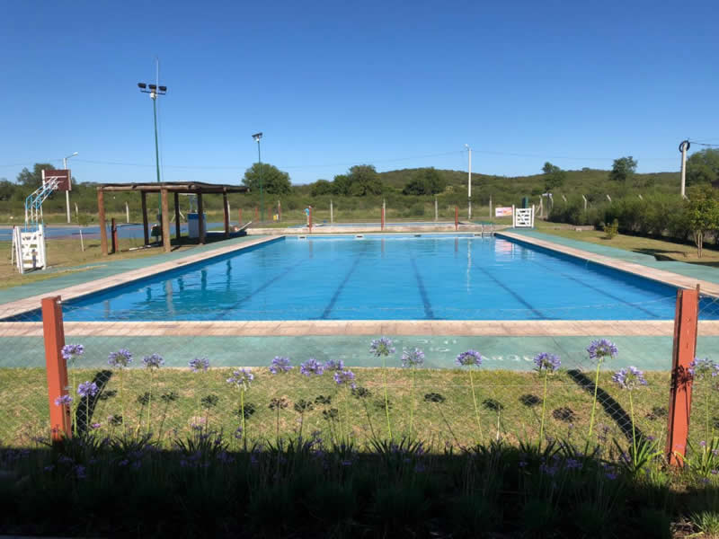 Pileta de Sierras y Parque