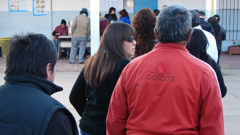Esperando para votar