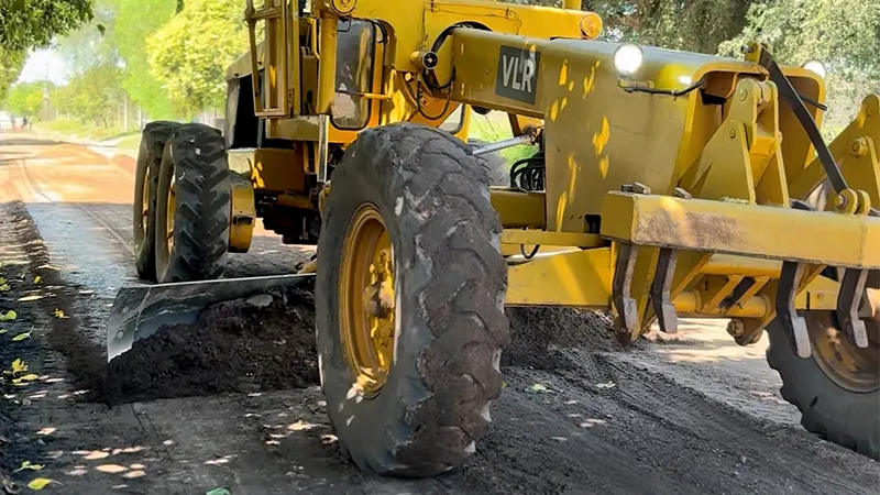 Motoniveladora municipal CC