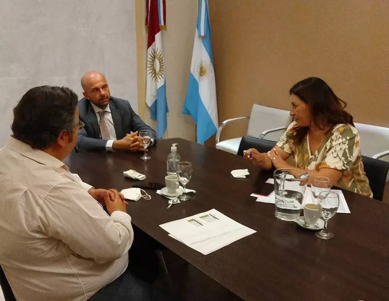 Reunión en transporte de Cba