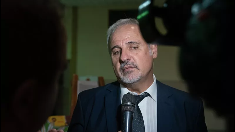Carlos Ciprián cámara