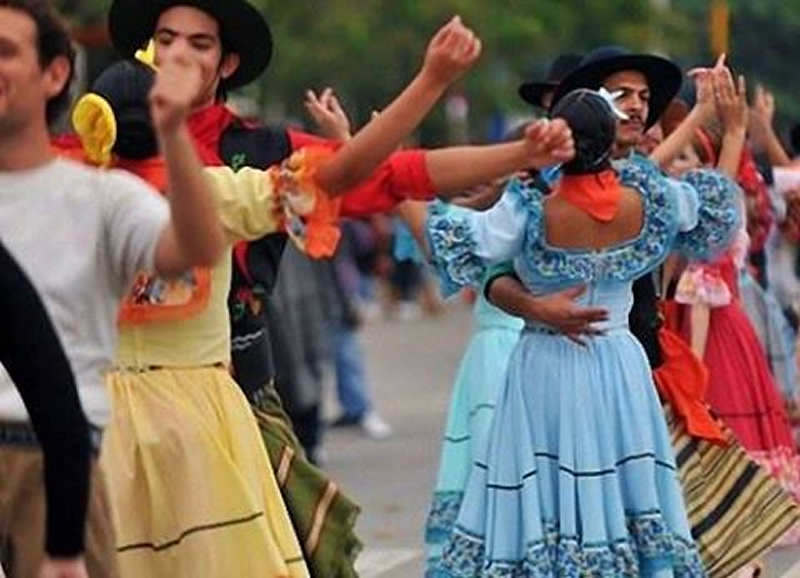 Danzas folklóricas