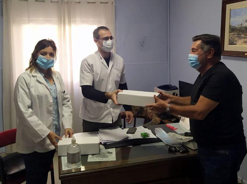 Presas entrega donaciones