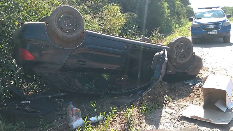 Vuelco en Camino a Nintes