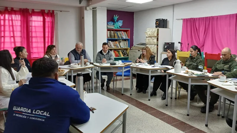 Reunión por 20 de Junio