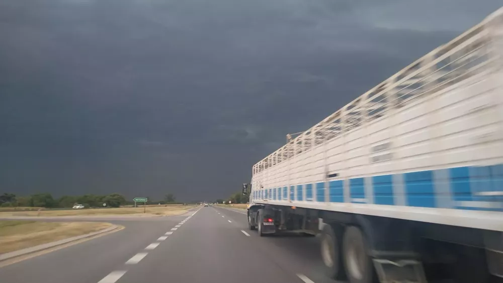 Tormenta en la ruta