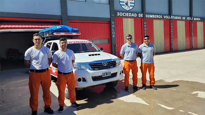 Bomberos de Jesús María viajan al Sur