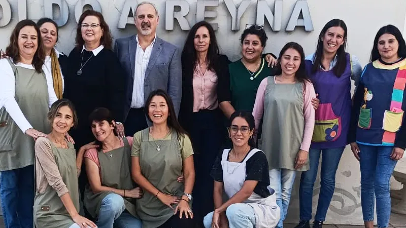 Ciprán con docentes  del Nivel Inicial