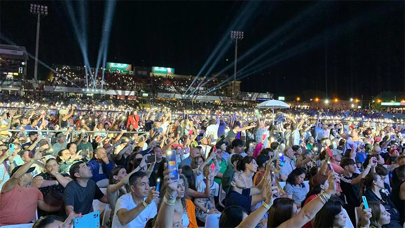 Público con La Beriso