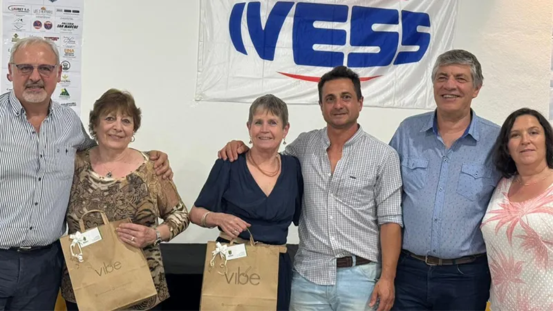 Homenaje a bochófilas