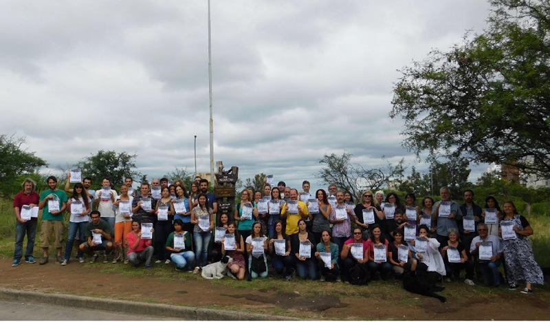 Investigadores defensores del monte