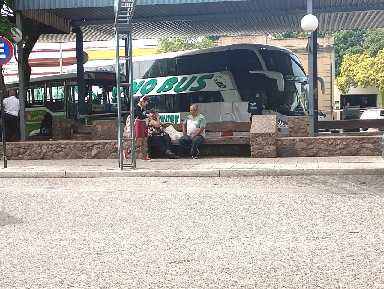 Hombre muerto en Fonobus