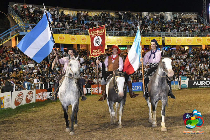 Campeones Doma 2017 a caballo