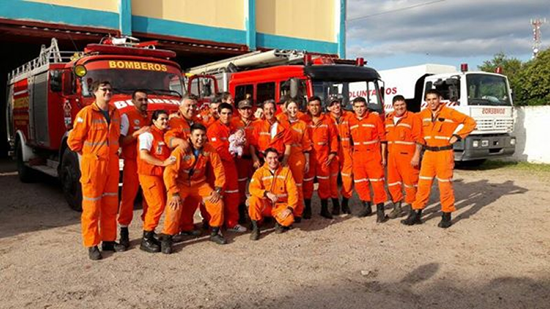 Bomberos a Chile