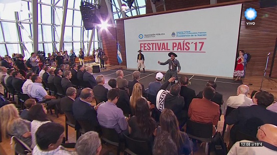 Festival-Pais