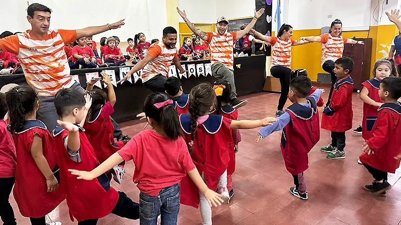 Eduación Física en Jardines de Infantes JM