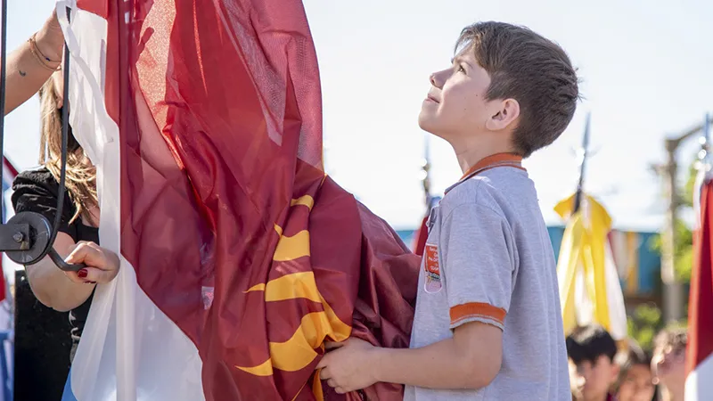 Izamiento de la bandera de Jesús María