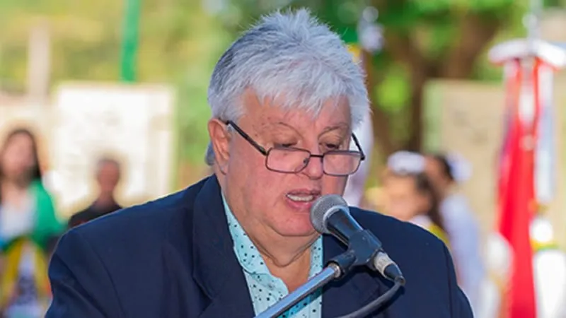 Víctor Molina 2