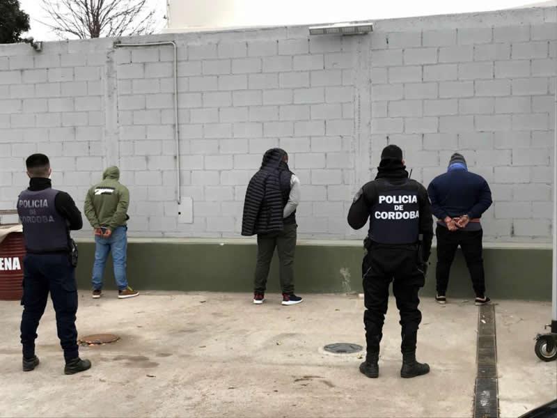 Detención de ladrones