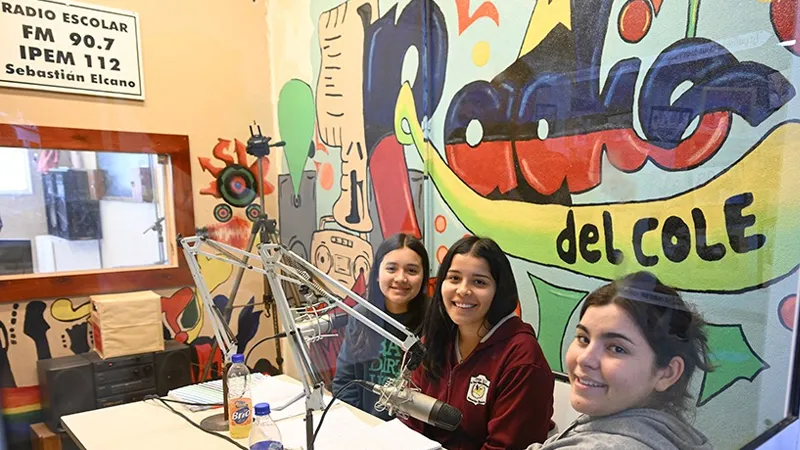 Radio Sebastián Elcano 3