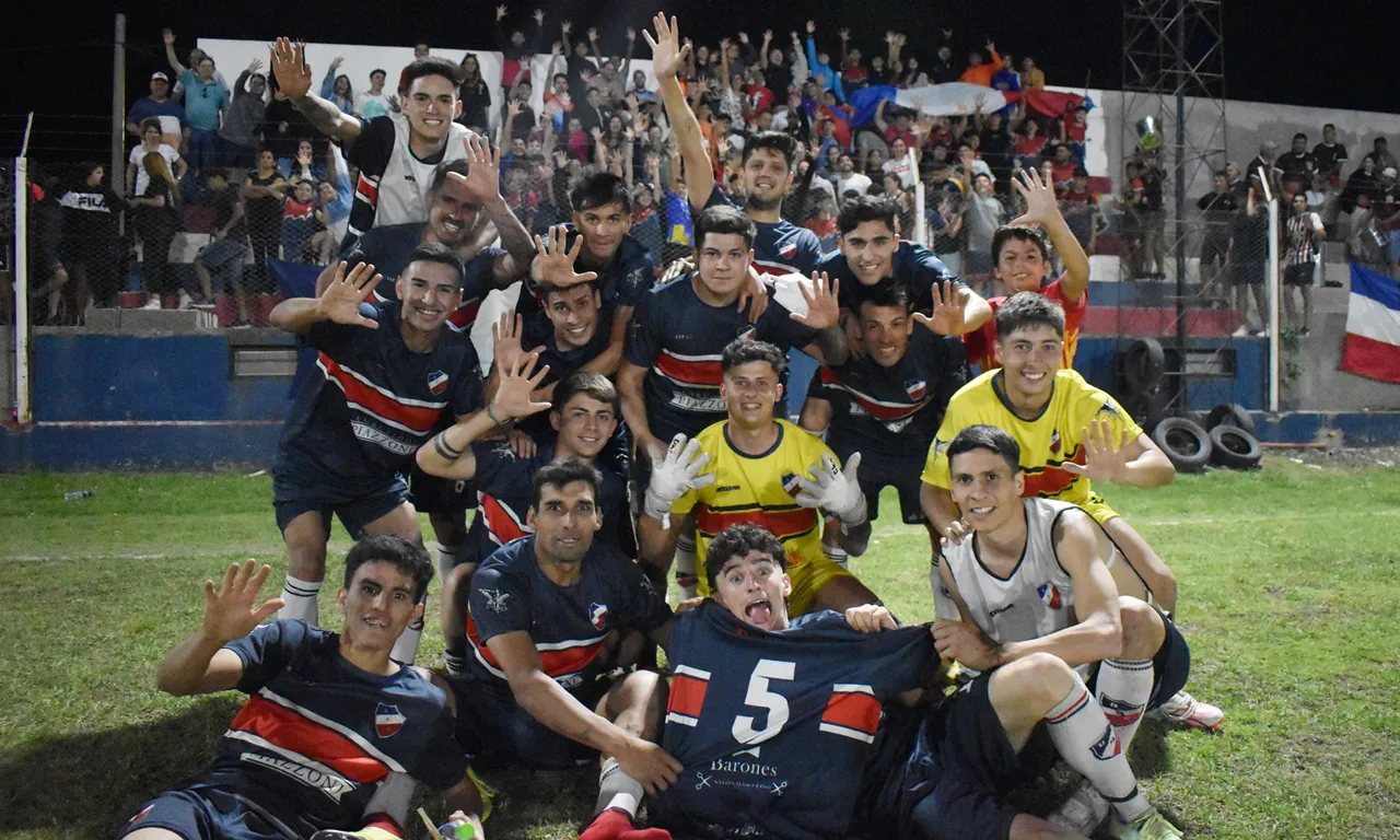 Bochas goleada a Agraria