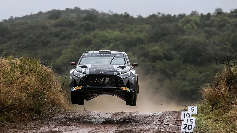 Fabrizio Zaldívar 4