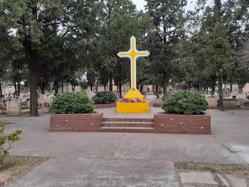 Cementerio de JM 2