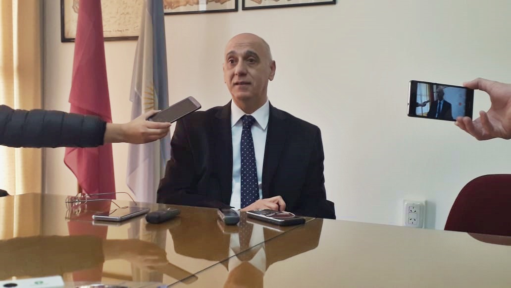 CHALUB RENUNCIÓ E