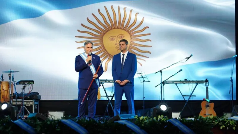 Llaryora y Zárate