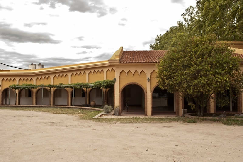Bodega La Caroyense