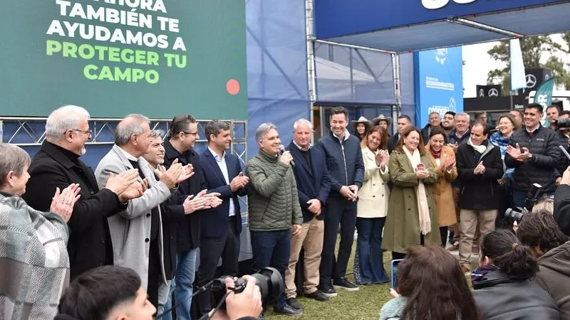 Llaryora en la Expo Rural