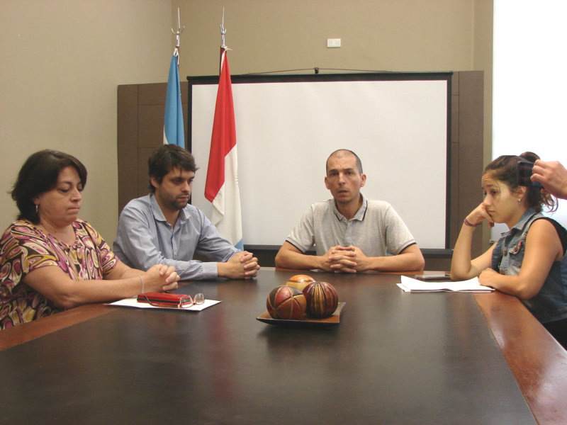 Conferencia de prensa por violencia de género