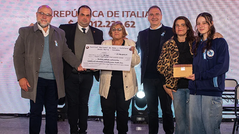 Entrega de fondos Festival