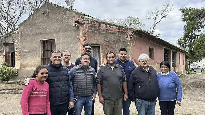 Autoridades en la Posta Los Talas